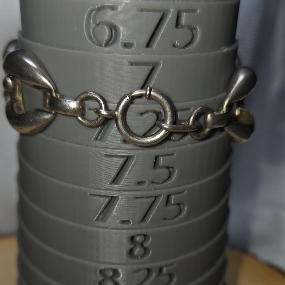 Elegant Sterling Silver Link Bracelet - Picture 5 of 5